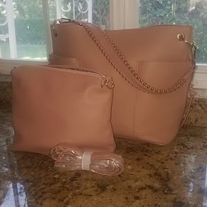 Purse within a purse!transformer purse NWOT!